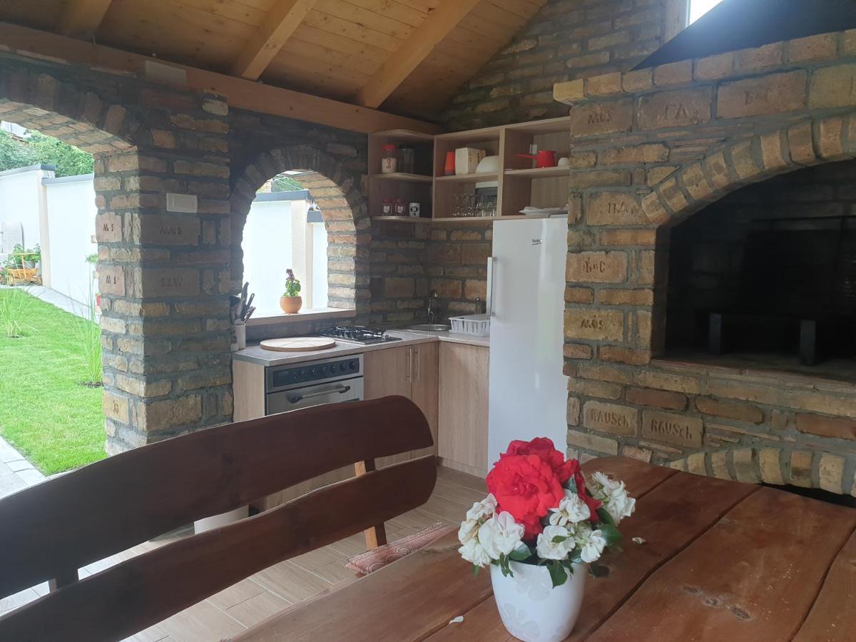 Apartmani Kruna Vrdnik Extérieur photo