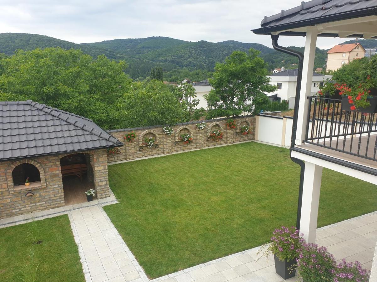 Apartmani Kruna Vrdnik Extérieur photo